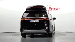2023 Kia Carnival Diesel 7-Seater Hi-Limousine — фото 4