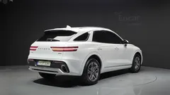 2023 Genesis GV70 2.5T Gasoline AWD — фото 2