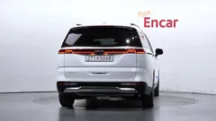 2023 Kia Carnival Diesel 9-Seater Noblesse — фото 4