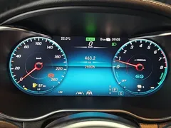 2021 Mercedes-Benz GLC-Class GLC300e 4MATIC — фото 6