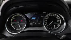 2022 Toyota Camry 2.5 XSE Hybrid — фото 8