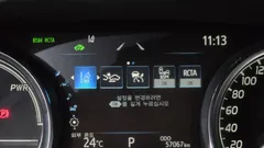 2022 Toyota Camry 2.5 XSE Hybrid — фото 20
