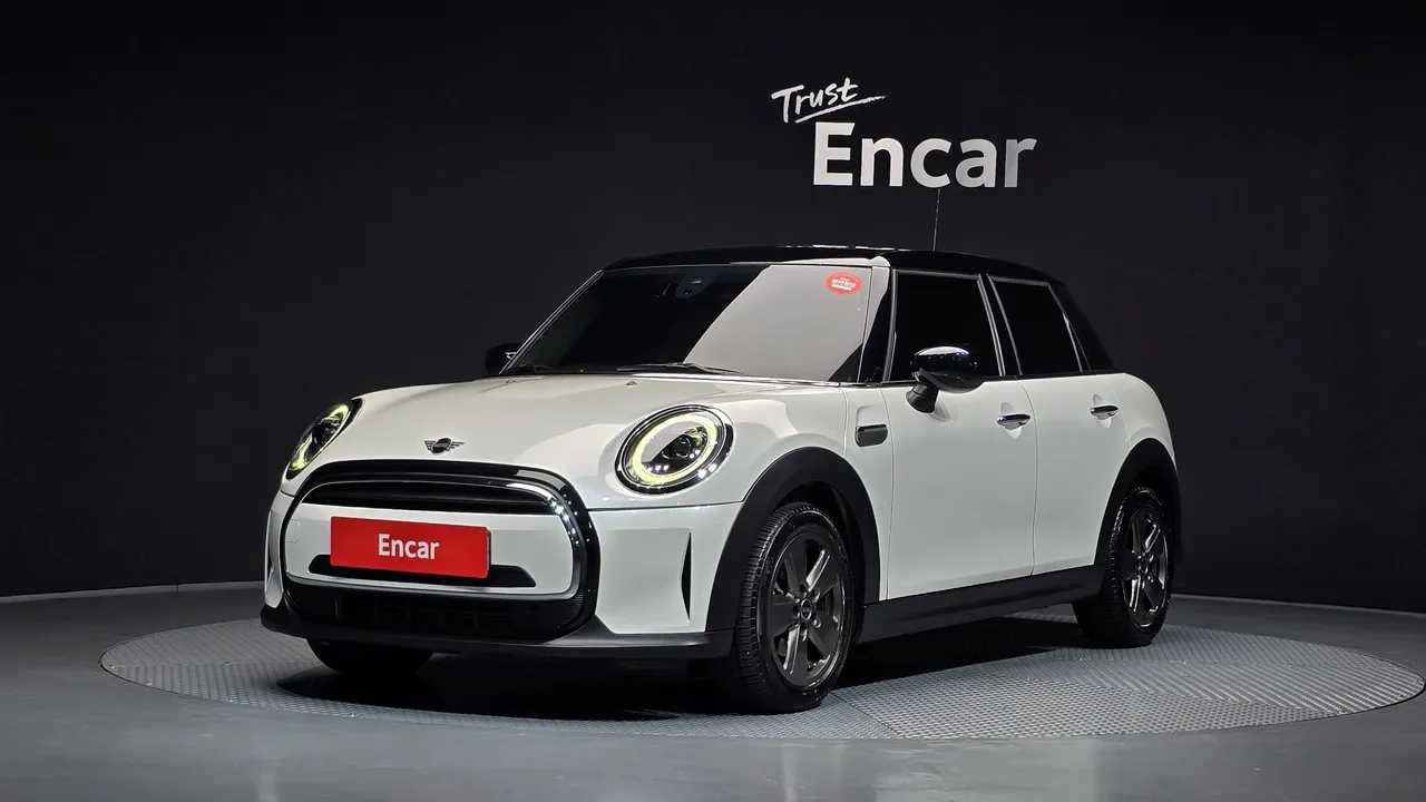 2023 Mini Cooper 5Door Classic