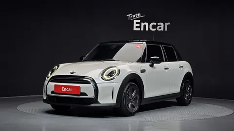 2023 Mini Cooper 5Door Classic