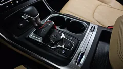 2023 Kia Carnival Diesel 9-Seater Prestige — фото 9