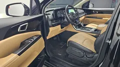 2023 Kia Carnival Diesel 9-Seater Prestige — фото 10