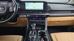 2023 Kia Carnival Diesel 9-Seater Prestige — фото 16
