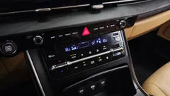 2023 Kia Carnival Diesel 9-Seater Prestige — фото 20