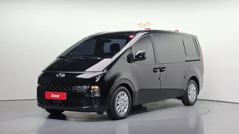 2023 Hyundai Staria Cargo 5-Seater