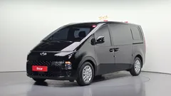 2023 Hyundai Staria Cargo 5-Seater — фото 1