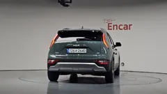 2023 Kia Niro Prestige — фото 4