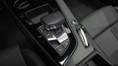 2023 Audi A4 45 TFSI Quattro Premium — фото 9