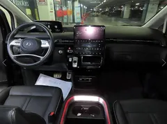 2022 Hyundai Staria Lounge 9-Seater — фото 10