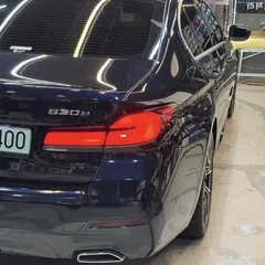 2022 BMW 5-Series 530e M Sport — фото 5