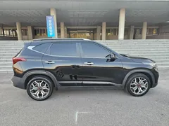 2023 Kia Seltos Gasoline 1.6 Turbo 2WD — фото 15