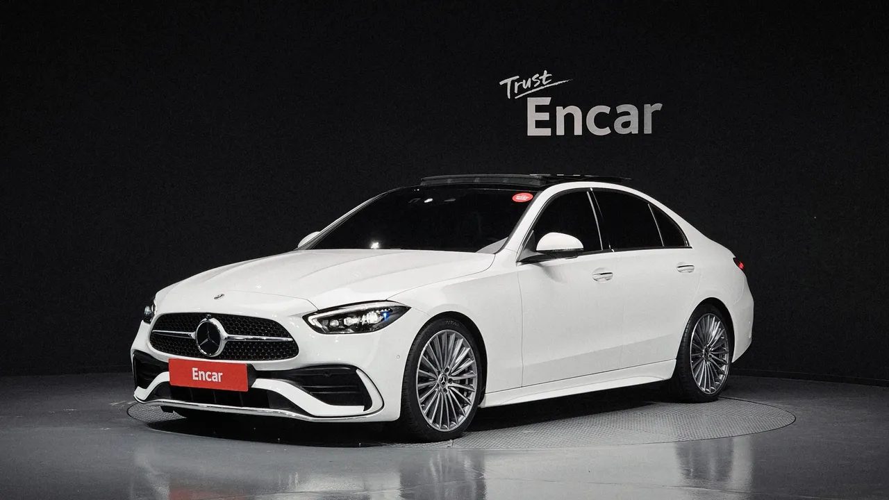 2023 Mercedes-Benz C-Class C300 4MATIC AMG Line