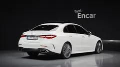 2023 Mercedes-Benz C-Class C300 4MATIC AMG Line — фото 2