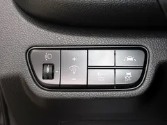 2023 Kia Seltos Gasoline 1.6 Turbo 2WD — фото 17