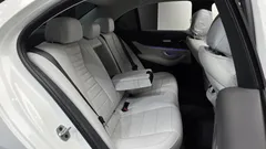 2023 Mercedes-Benz E-Class E250 AMG Line — фото 11