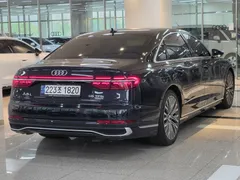 2022 Audi A8 55 TFSI Quattro Premium LWB — фото 2