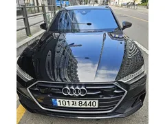 2021 Audi A7 55 TFSI Quattro Premium — фото 1