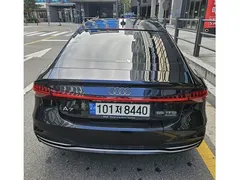 2021 Audi A7 55 TFSI Quattro Premium — фото 5