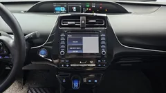 2022 Toyota Prius 1.8 — фото 14