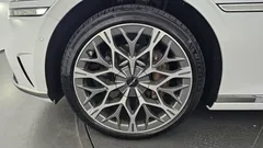 2023 Genesis G90 Gasoline 3.5 Turbo e-S/C AWD — фото 5