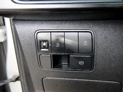 2022 Hyundai Staria Cargo 3-Seater — фото 16