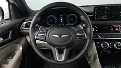2023 Genesis G70 Gasoline 2.0T 2WD — фото 13