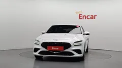 2023 Genesis G70 Gasoline 2.0T 2WD — фото 3