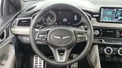 2023 Genesis G70 Gasoline 2.0T 2WD — фото 17