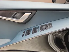 2023 Kia Niro Signature — фото 17