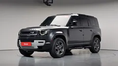 2023 Land Rover Defender 110 D250 SE — фото 13