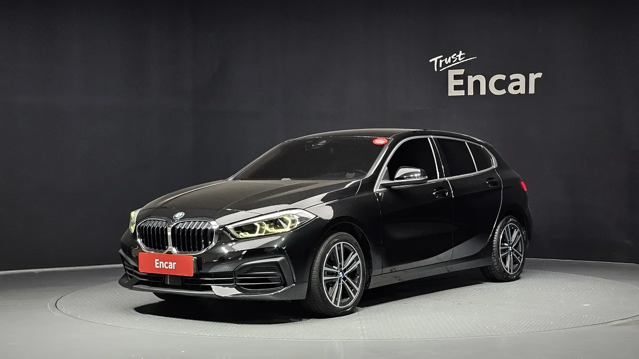 2022 BMW 1-Series 120i Advantage