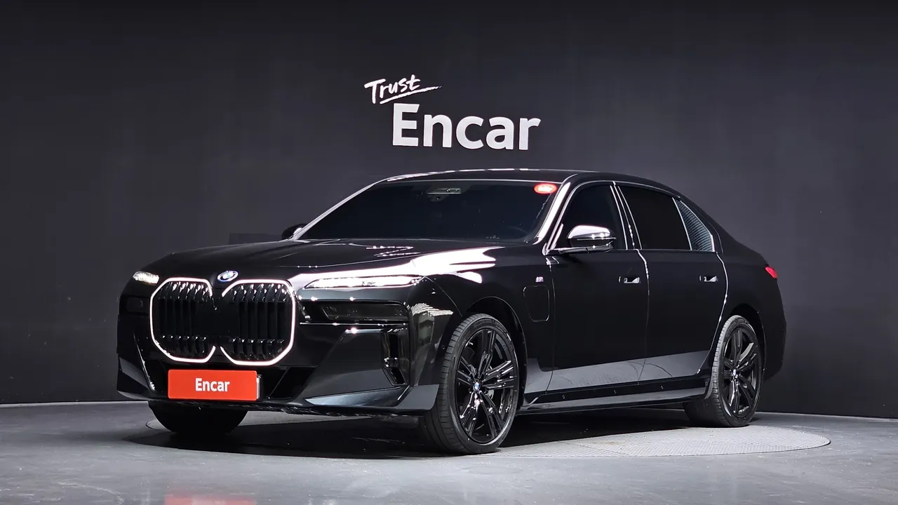 2023 BMW 7-Series 750e xDrive M Sport