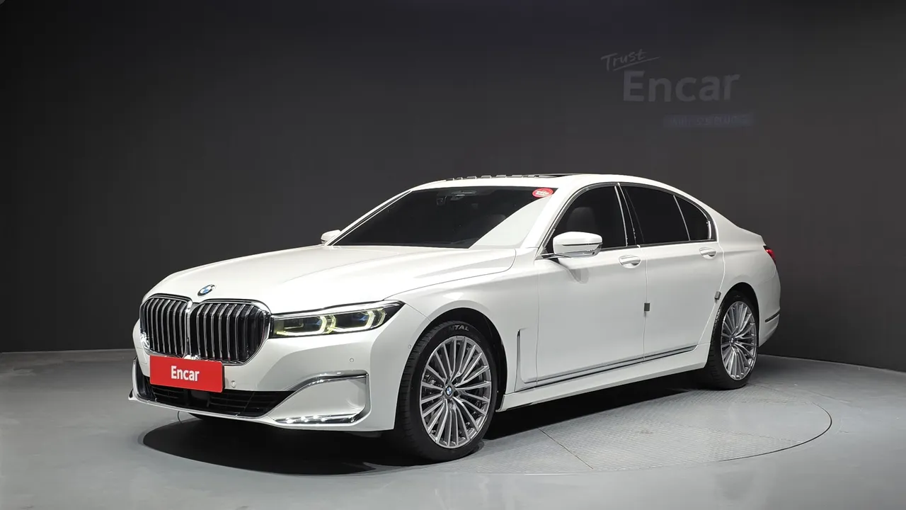 2022 BMW 7-Series 740d xDrive Design Pure Excellence