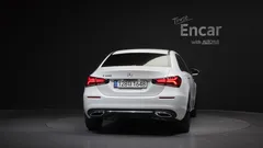 2023 Mercedes-Benz A-Class A220 Sedan — фото 4