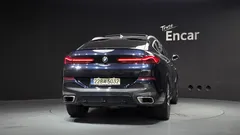 2023 BMW X6 xDrive40i M Sport — фото 4