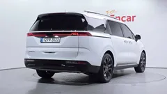 2023 Kia Carnival Gasoline 7-Seater Signature — фото 2