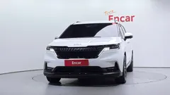 2023 Kia Carnival Gasoline 7-Seater Signature — фото 3