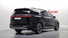 2023 Kia Carnival Gasoline 7-Seater Signature — фото 2