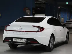 2022 Hyundai Sonata 2.0 — фото 4
