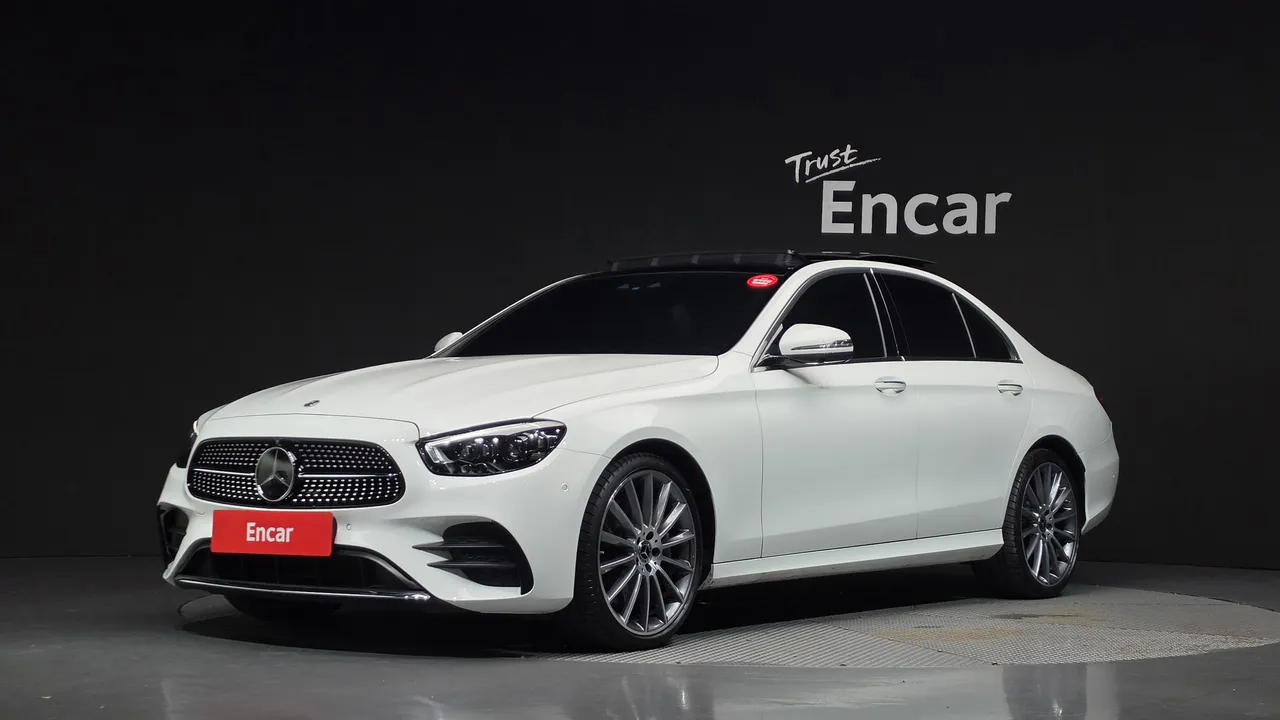 2022 Mercedes-Benz E-Class E350 4MATIC AMG Line