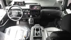 2023 Hyundai Staria 4WD Tourer 9-Seater — фото 7