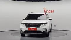 2023 Kia Carnival Diesel 9-Seater Noblesse — фото 3