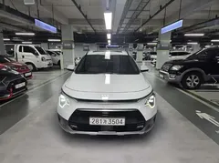 2022 Kia Niro Signature — фото 2