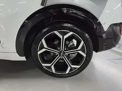2022 Kia Niro Signature — фото 20