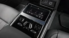 2021 Audi A8 55 TFSI Quattro LWB — фото 18