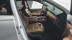 2023 Genesis GV70 2.5T Gasoline 2WD — фото 11